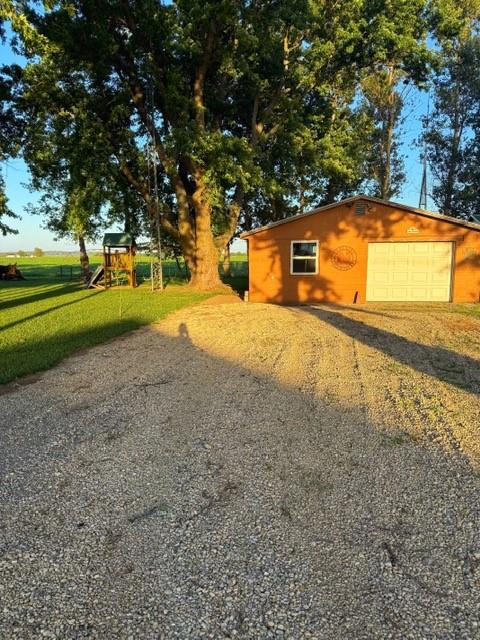 487 LakeShore Drive, Big Lake, MO 64437