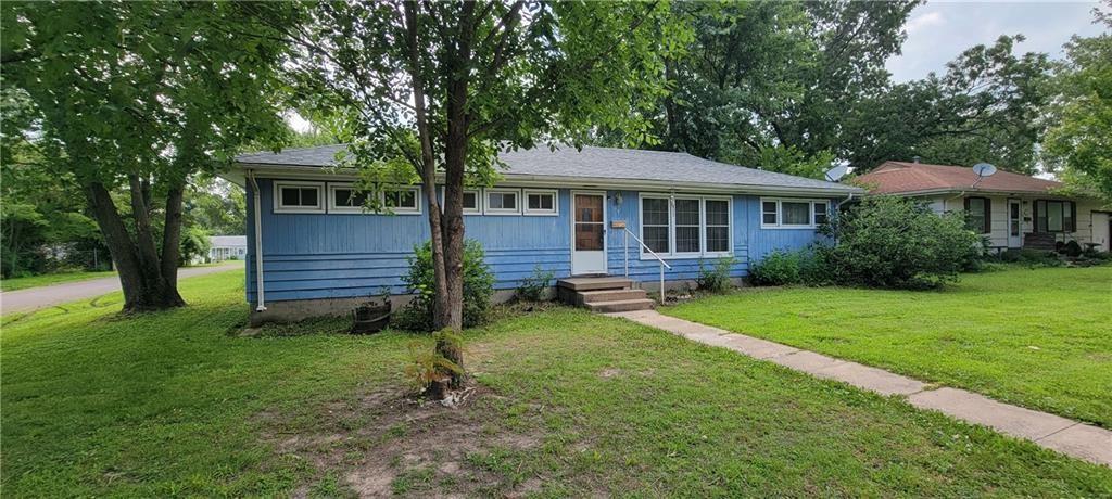 604 N Vermont Street, Iola, KS 66749