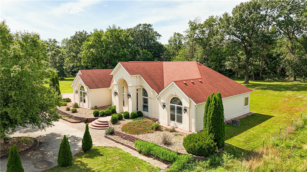 17773 Y Highway, Sedalia, MO 65301