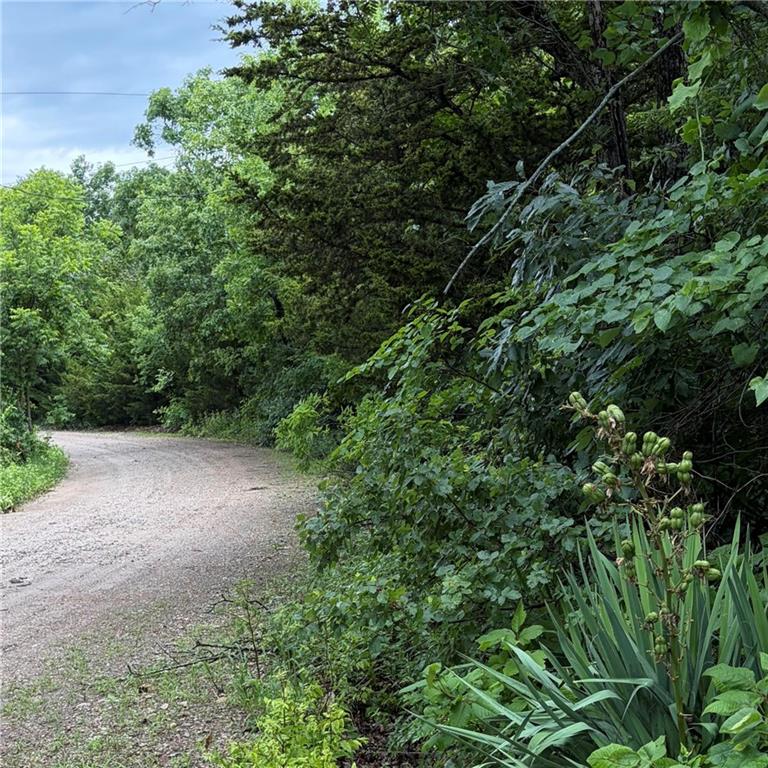 14 Valencia Cove, Mound City, KS 66056