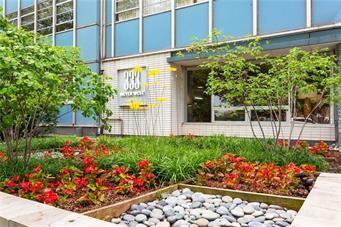 333 W Meyer Boulevard, Kansas City, MO 64113