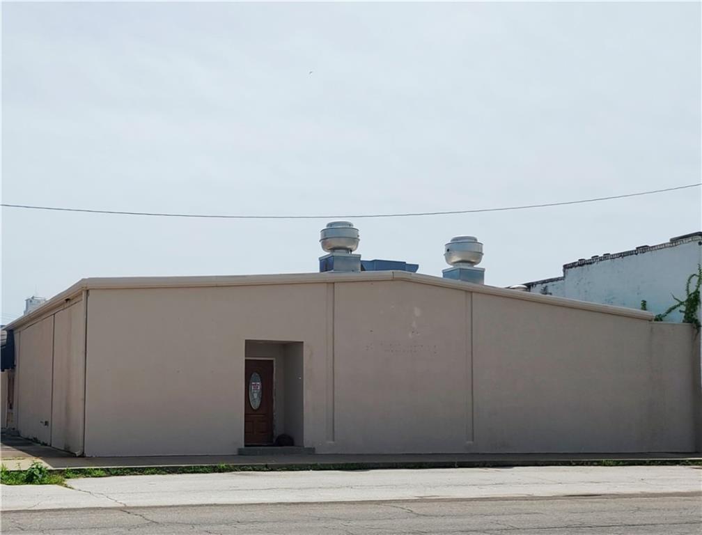 218 S Summit Street, Girard, KS 66743