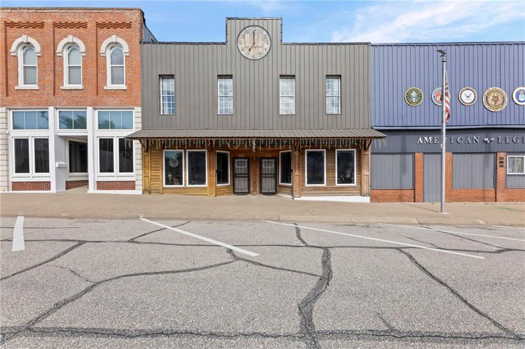 115 N 3rd Street, Burlington, KS 66839