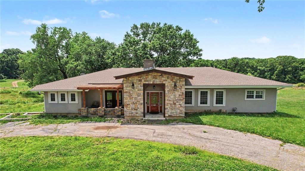 3322 N 67th Street, Kansas City, KS 66104
