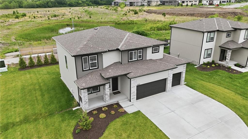 500 SW Chavis Drive, Blue Springs, MO 64064