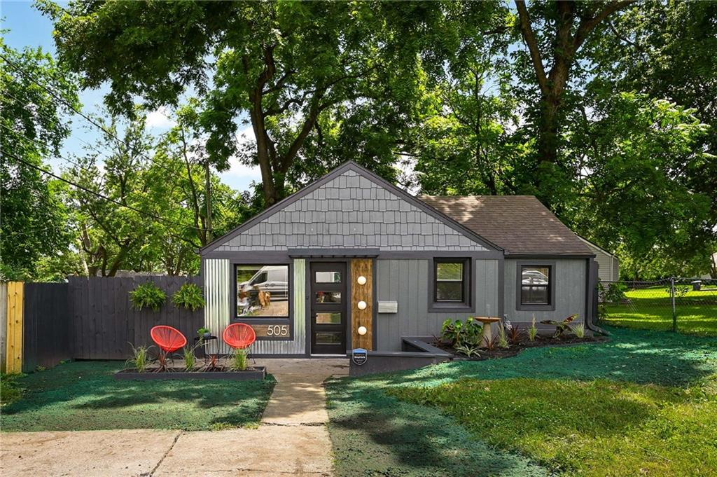 505 E 82ND Street, Kansas City, MO 64131