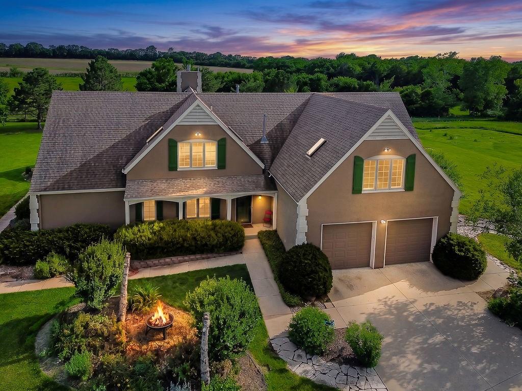 1949 N 900th Road, Eudora, KS 66025