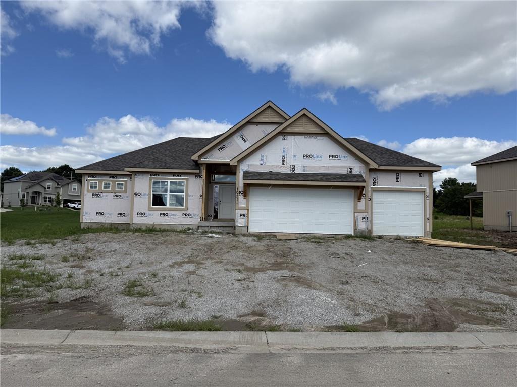 10511 N Highland Place, Kansas City, MO 64155