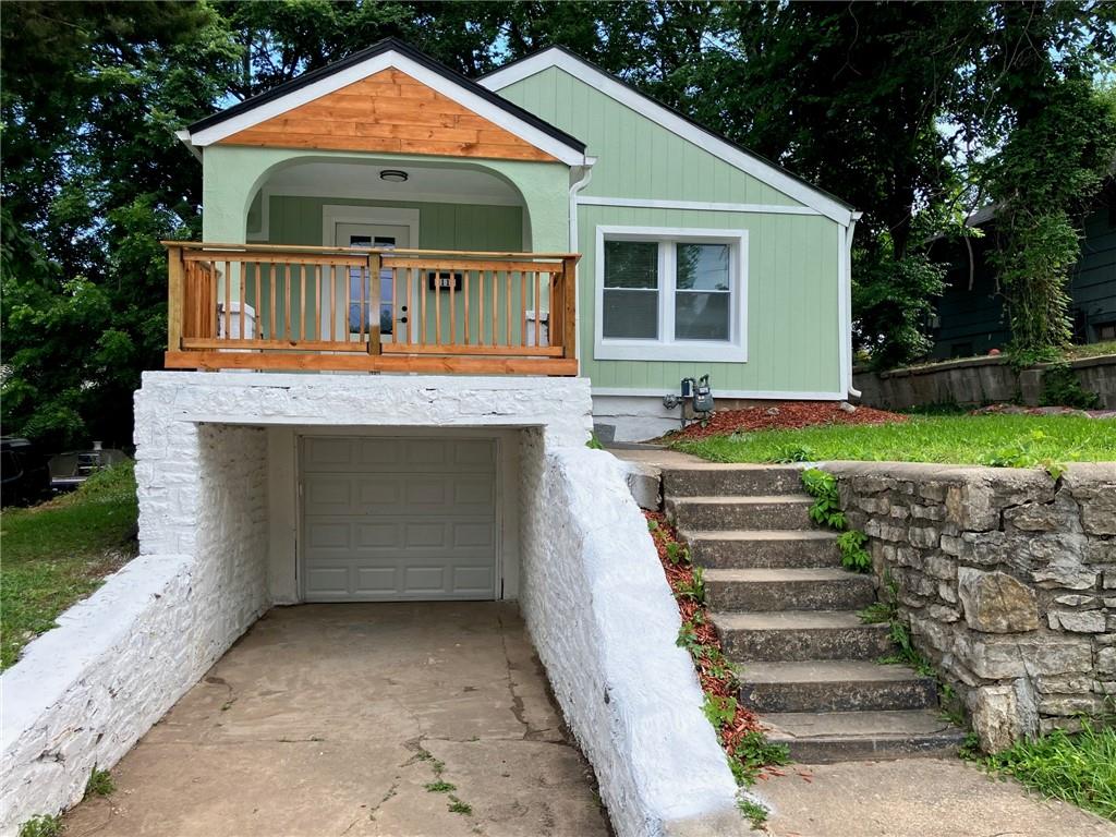 3111 Waverly Avenue, Kansas City, KS 66102