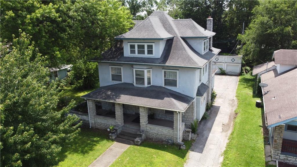 2211 E 69TH Street, Kansas City, MO 64132