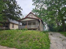 2647 Denver Avenue, Kansas City, MO 64127