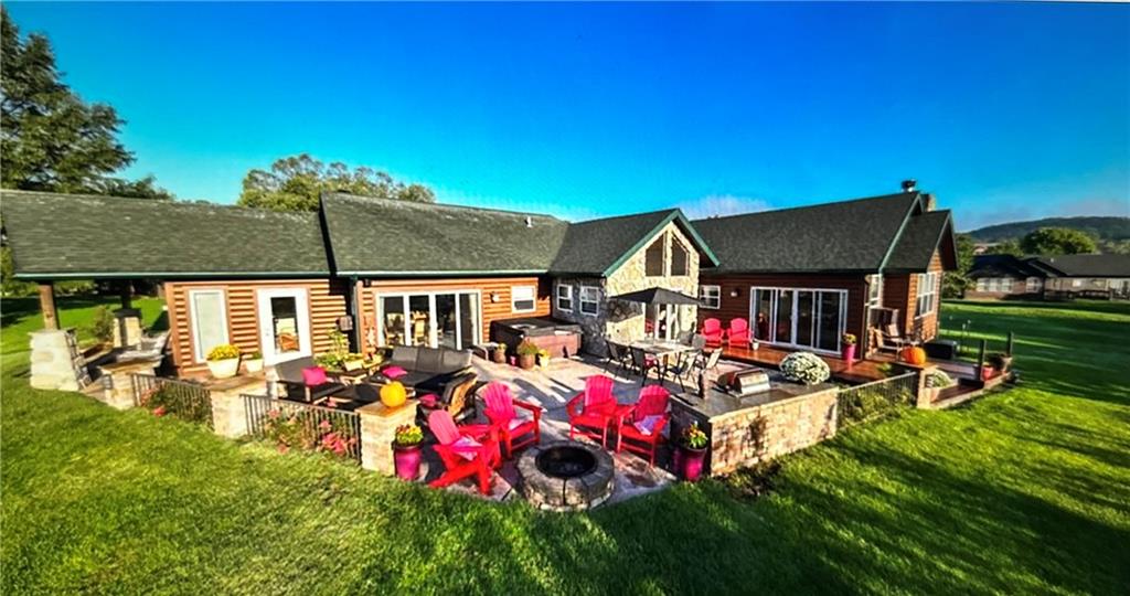 23 Cottage Park E Court, Camdenton, MO 65020