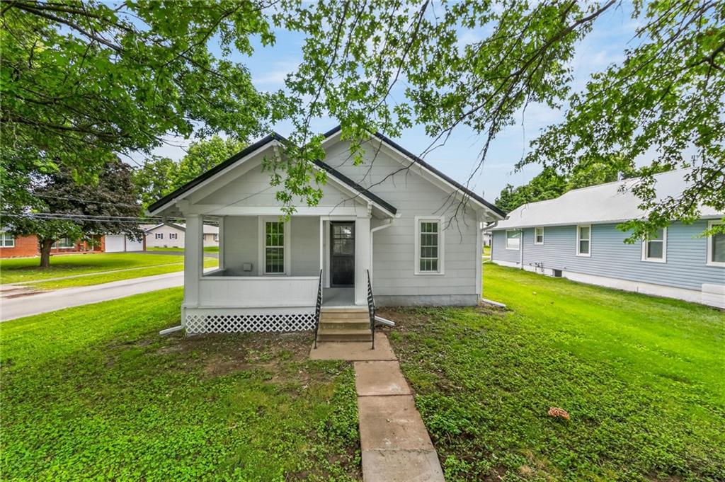 213 W Ada Street, Norborne, MO 64668