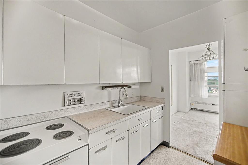 333 W Meyer Boulevard, Kansas City, MO 64113