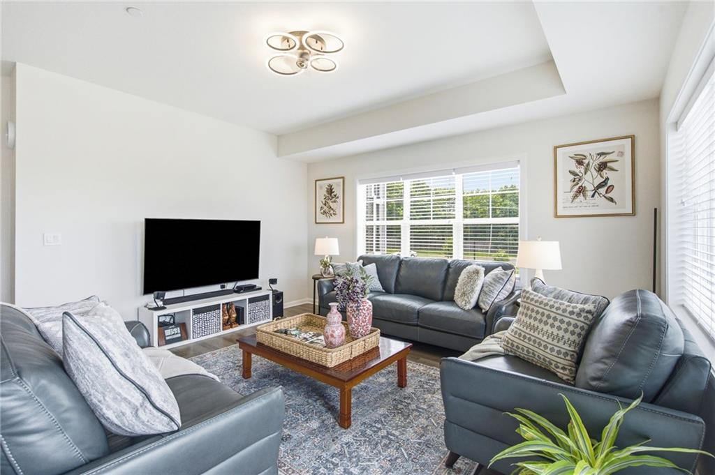 7800 W 123rd Street, Overland Park, KS 66213
