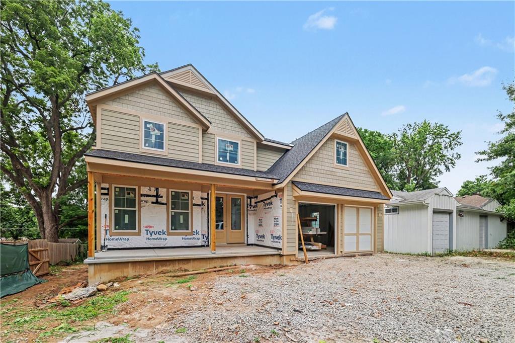 7805 Rosewood Drive, Prairie Village, KS 66208