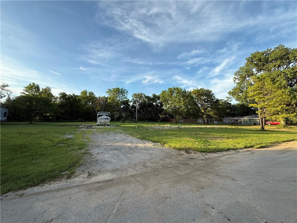 1514 Catalina Street, Coffeyville, KS 67337