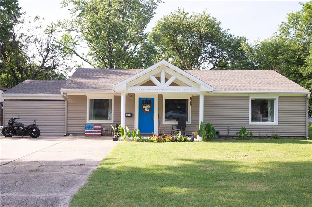1004 E Main Street, Cherryvale, KS 67335