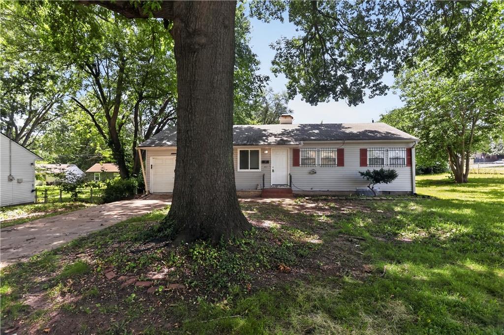 6901 E 113th Terrace, Kansas City, MO 64134
