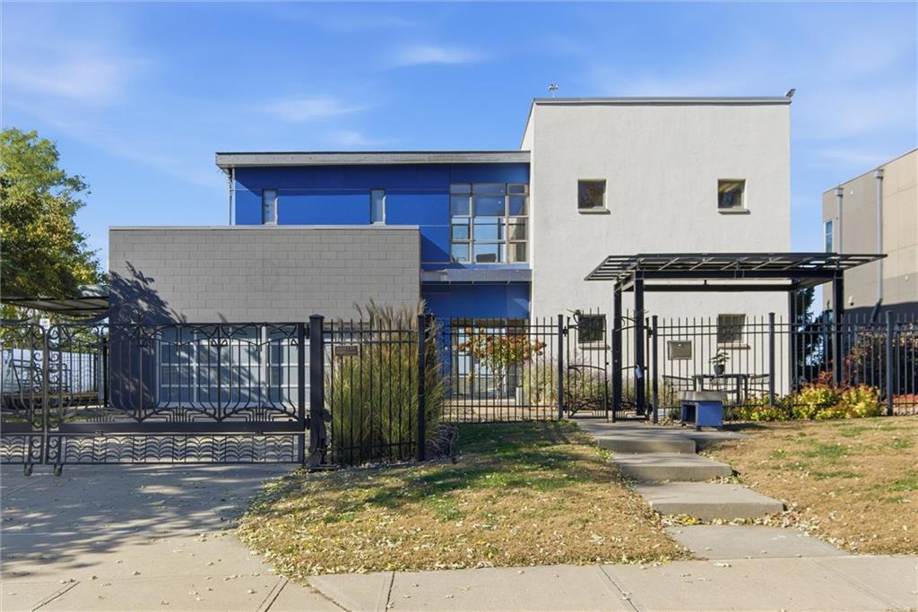 1520 Jarboe Street, Kansas City, MO 64108