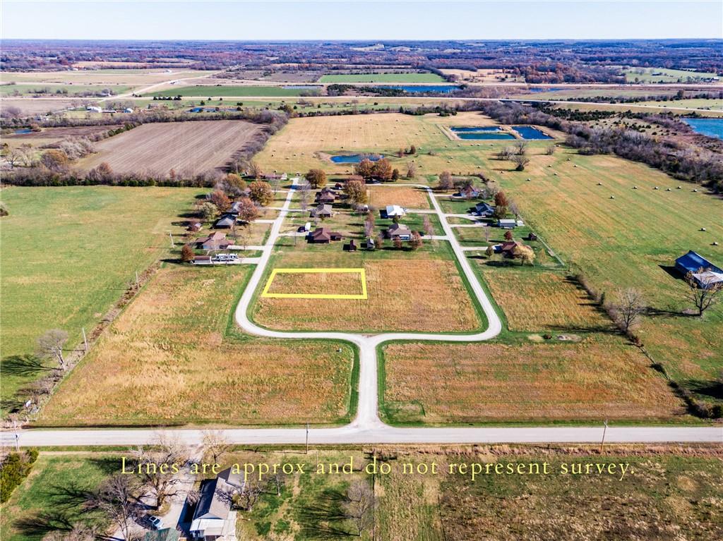 00018 E 975 Place, Pleasanton, KS 66075