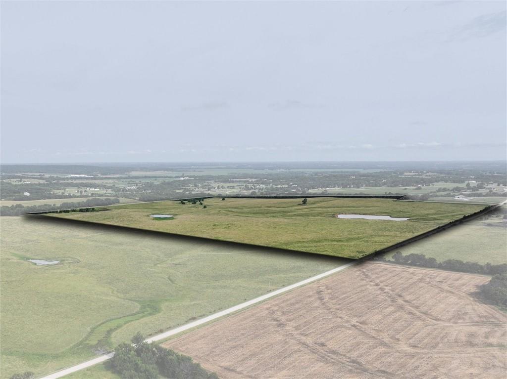 2260 Louisiana Road, Ottawa, KS 66067