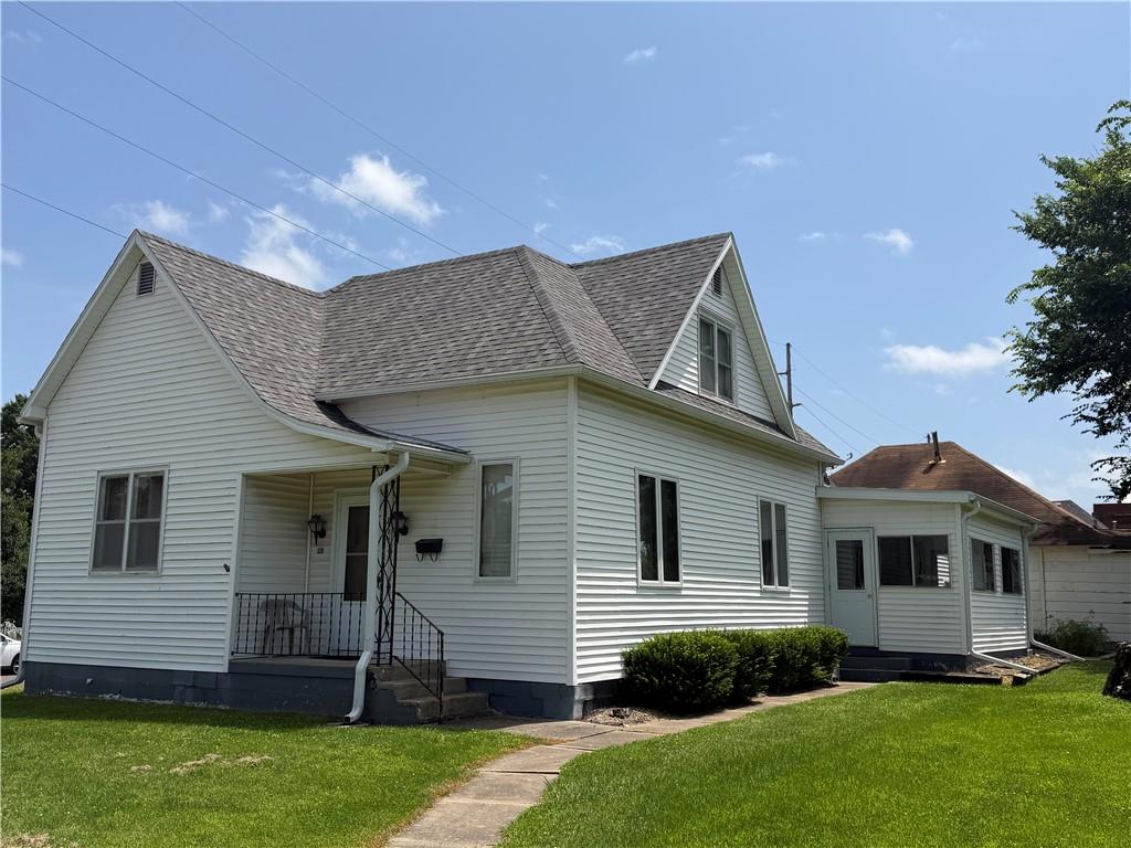 424 N Kansas Avenue, Marceline, MO 64658