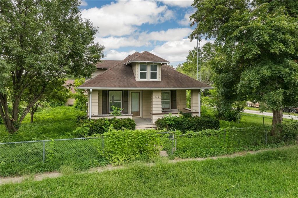 215 Lee Street, Craig, MO 64437