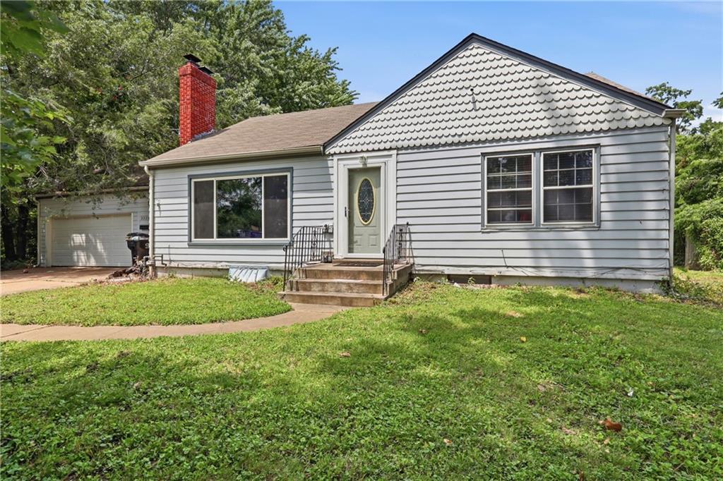 3321 Blue Ridge Boulevard, Independence, MO 64052
