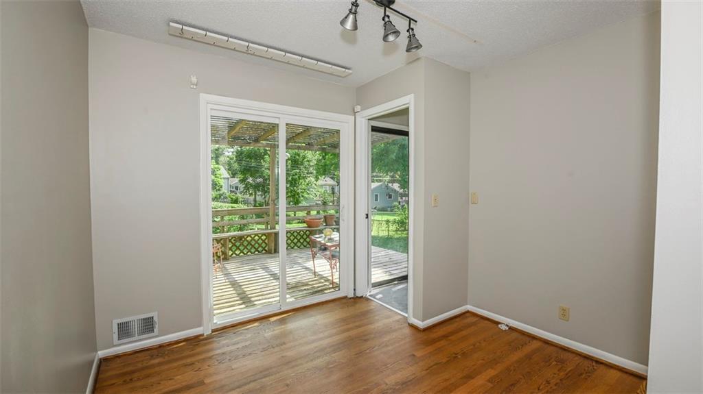 13 W 89 Terrace, Kansas City, MO 64114
