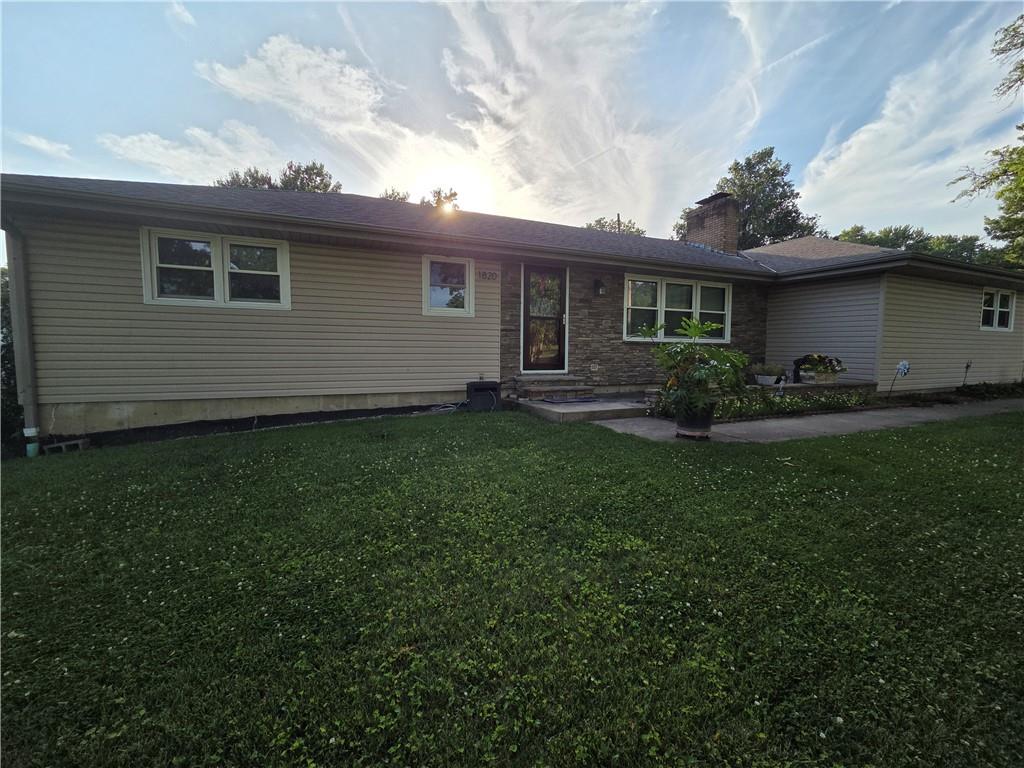 1820 Country Club Drive, Chillicothe, MO 64601