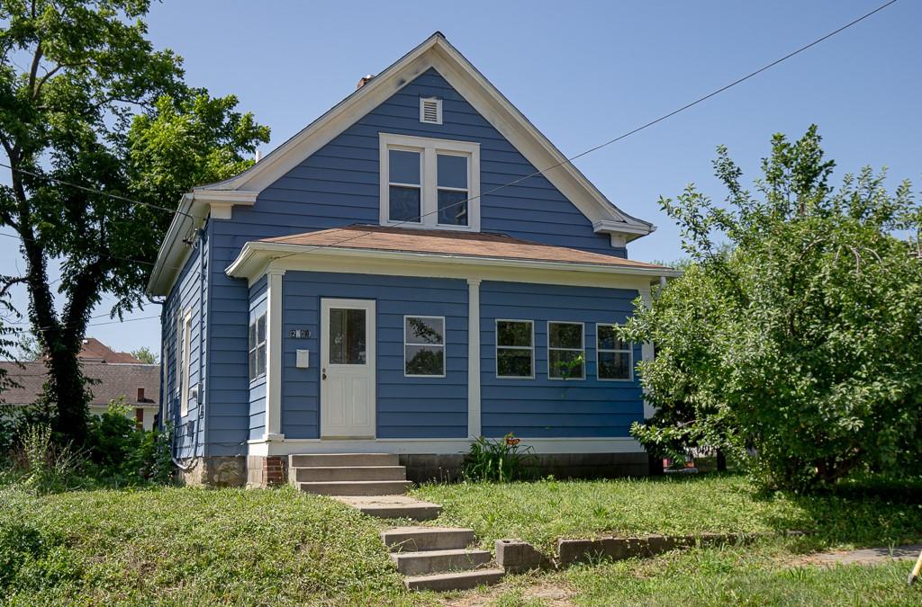 2203 E 37 Street, Kansas City, MO 64109