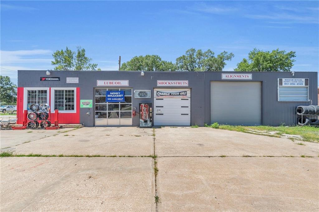 101 N Maple Street, Garnett, KS 66032