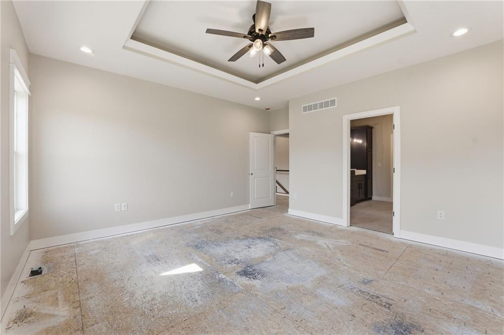 903 Captain Merriman Drive, Freeman, MO 64746