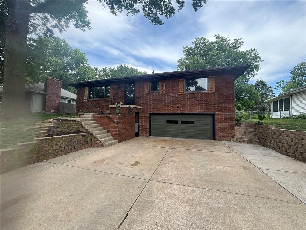 3209 N 36 Terrace, St Joseph, MO 64506