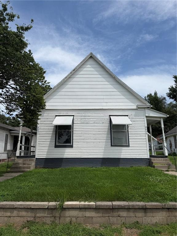 2431-33 S 11 Street, St Joseph, MO 64503