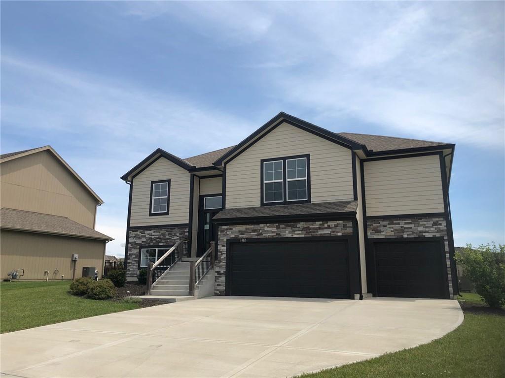 1483 N 162nd Court, Basehor, KS 66007