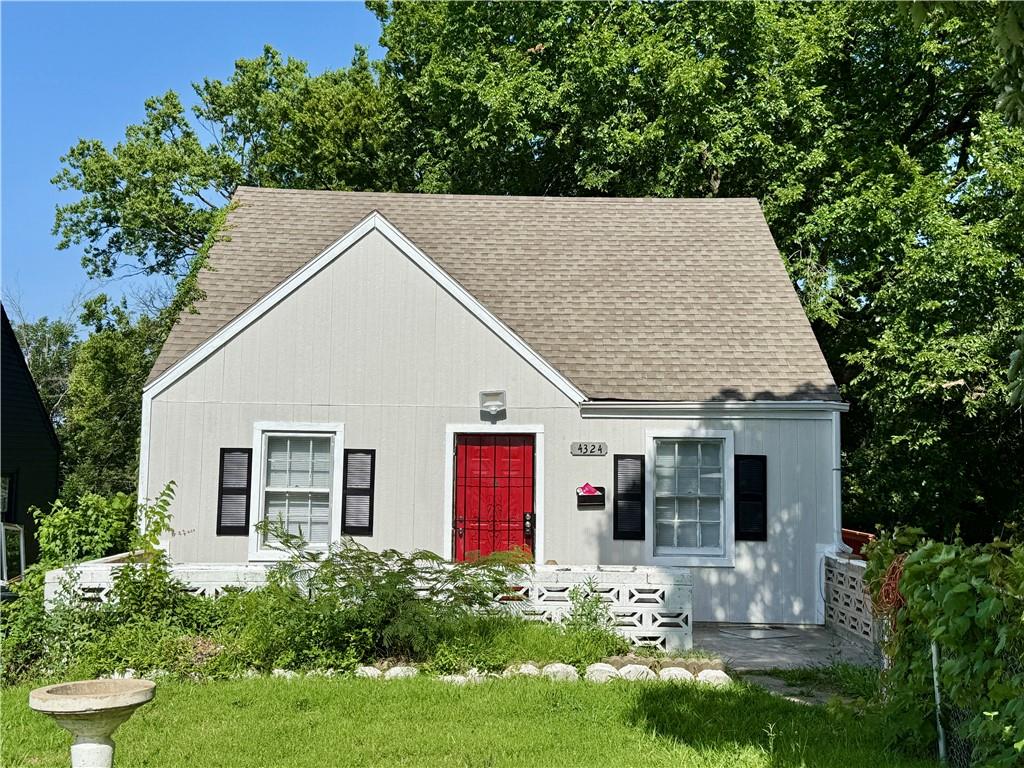 4324 Myrtle Avenue, Kansas City, MO 64130