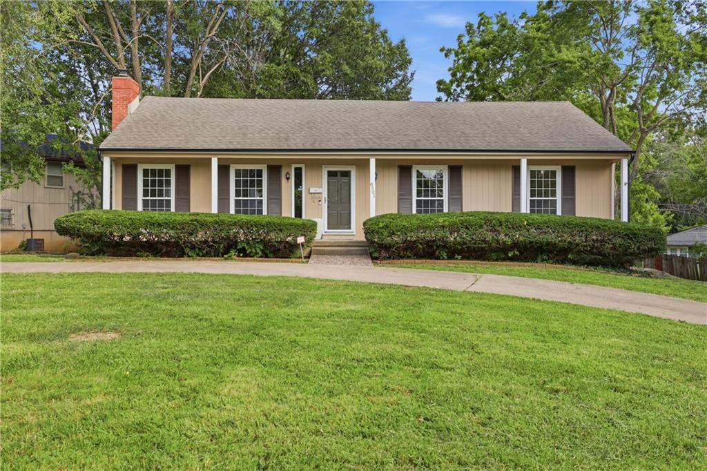 6301 E 109th Terrace, Kansas City, MO 64134