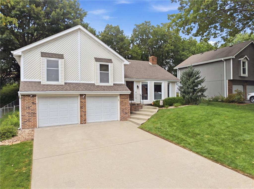15306 W 121ST Terrace, Olathe, KS 66062
