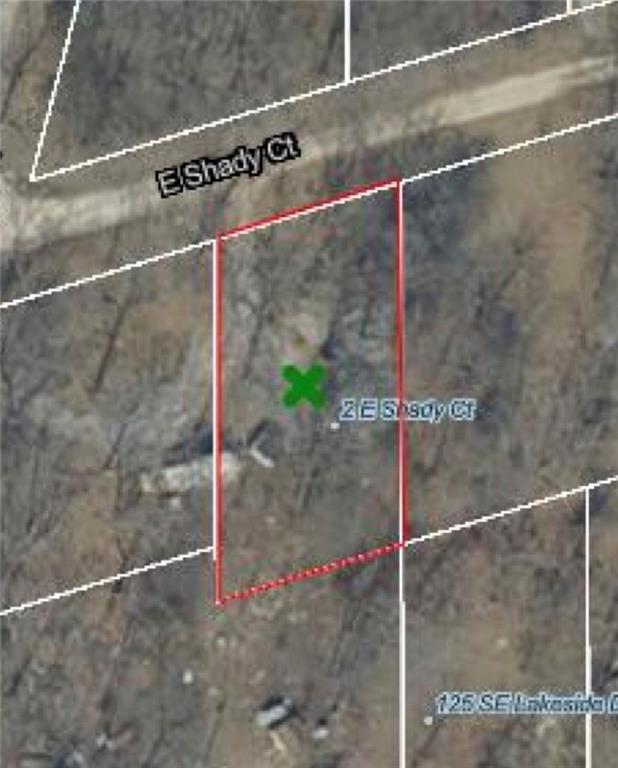 2 E Shady Court, Lacygne, KS 66040