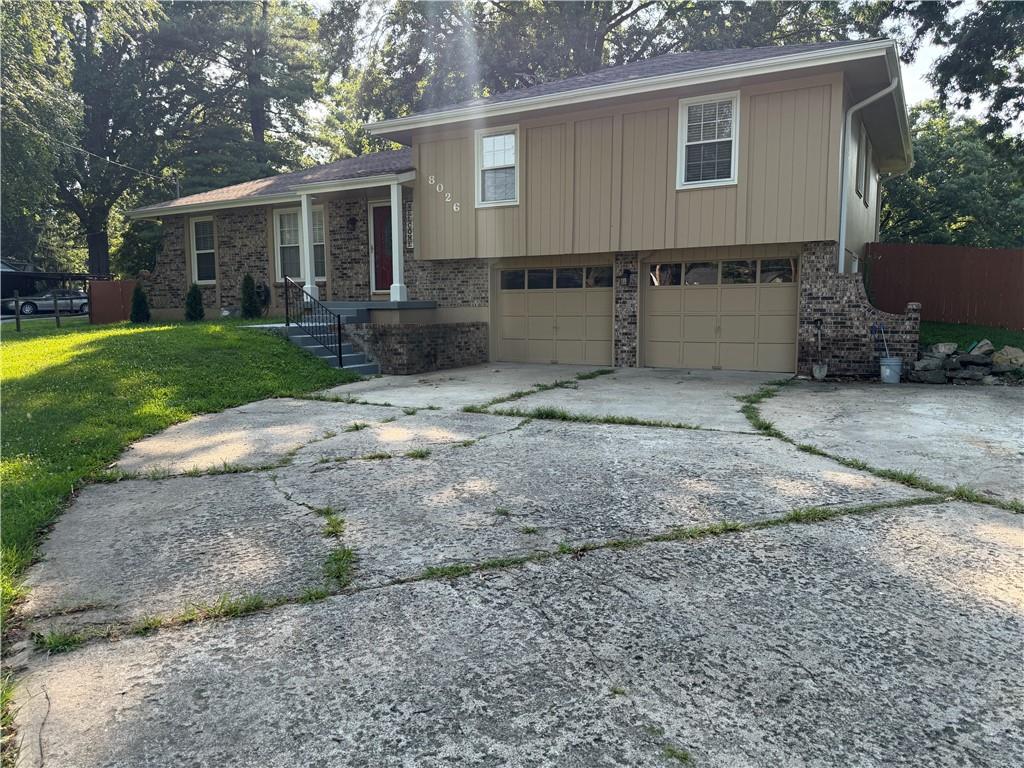 8026 Blue Ridge Boulevard, Kansas City, MO 64138