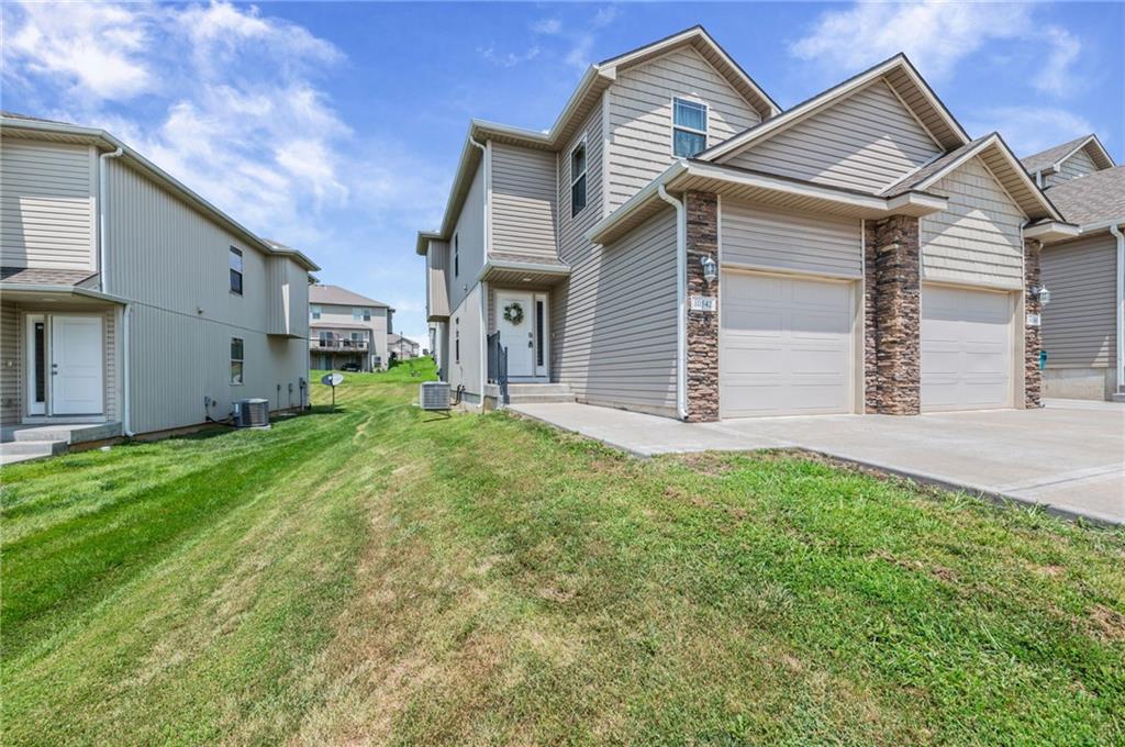 10542 Clubhouse Drive, Kansas City, KS 66109