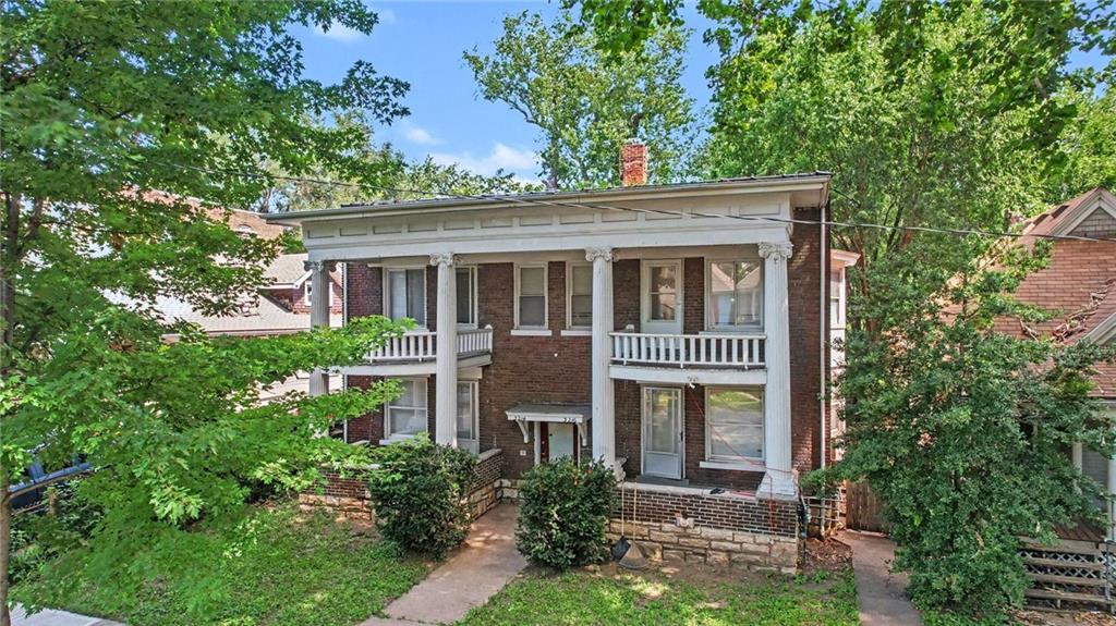 3214 E 11th Street, Kansas City, MO 64127