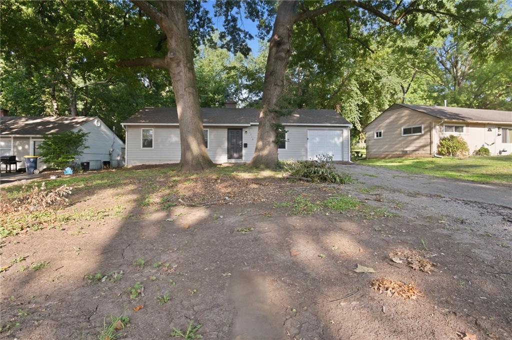 11318 Sycamore Terrace, Kansas City, MO 64134