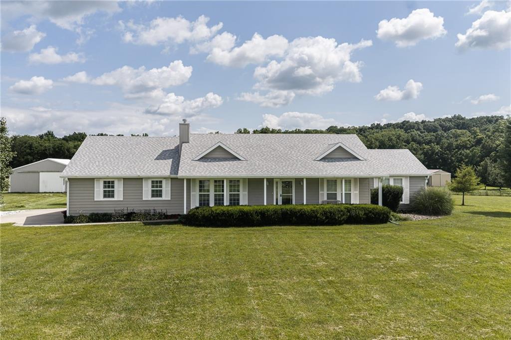 25029 Dehoff Road, Tonganoxie, KS 66086