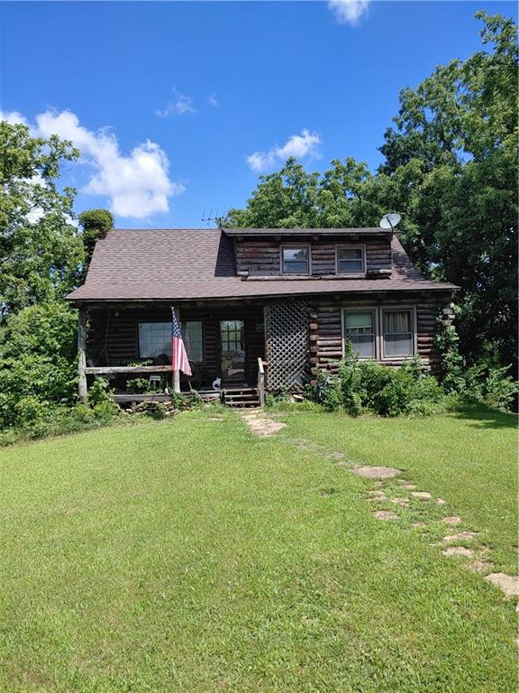 11678 KING ESTATES Drive, Oskaloosa, KS 66066