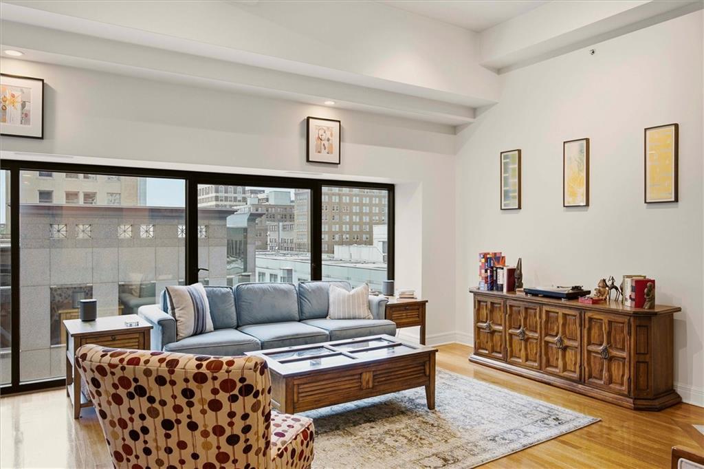 1101 Walnut Street, Kansas City, MO 64106