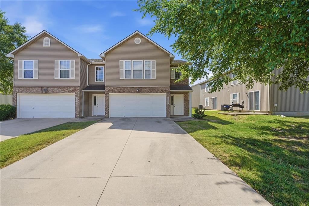 1631 Garrett Drive, Blue Springs, MO 64015