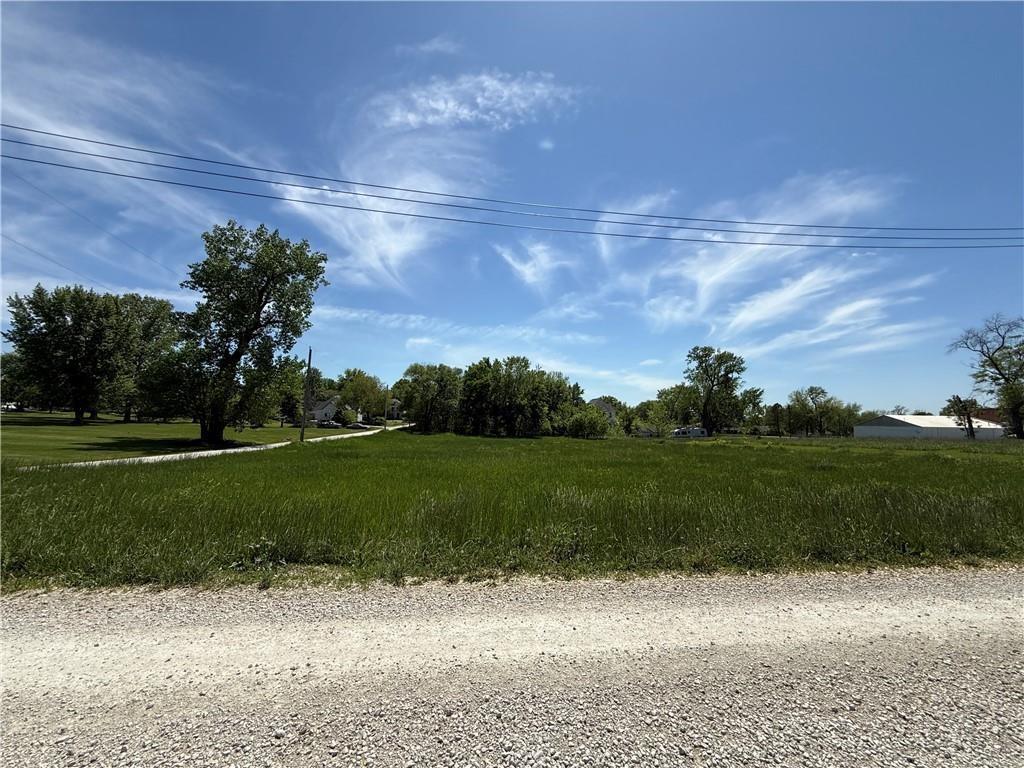 909 Main Street, Cainsville, MO 64632
